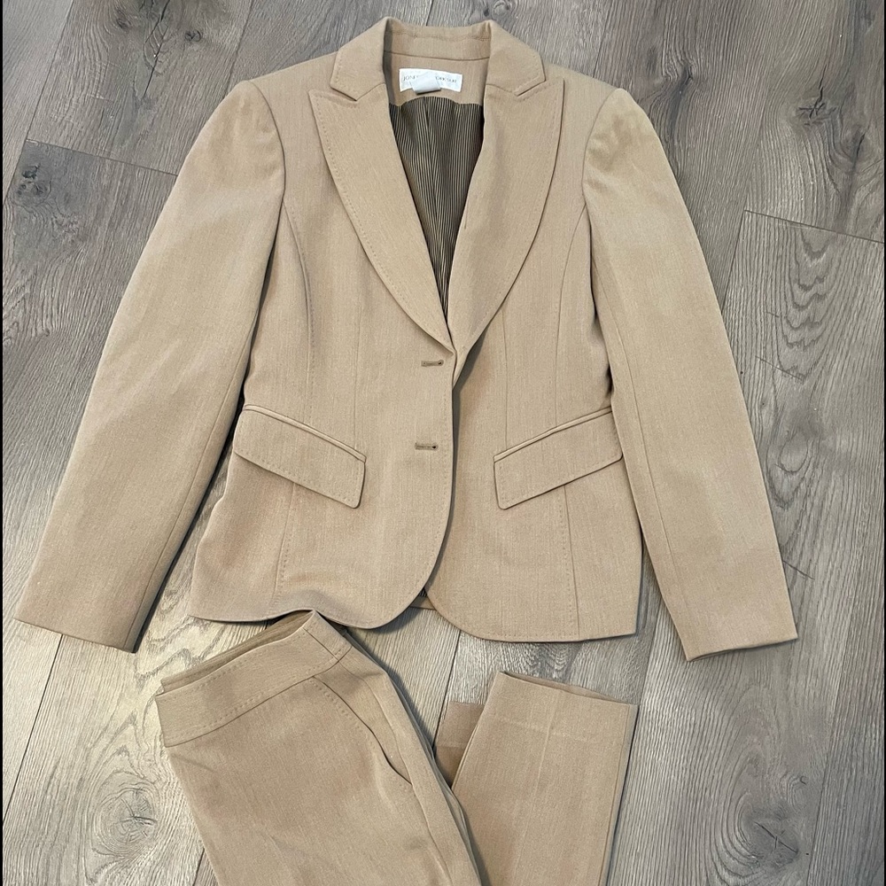 Jones New York 2 piece suit